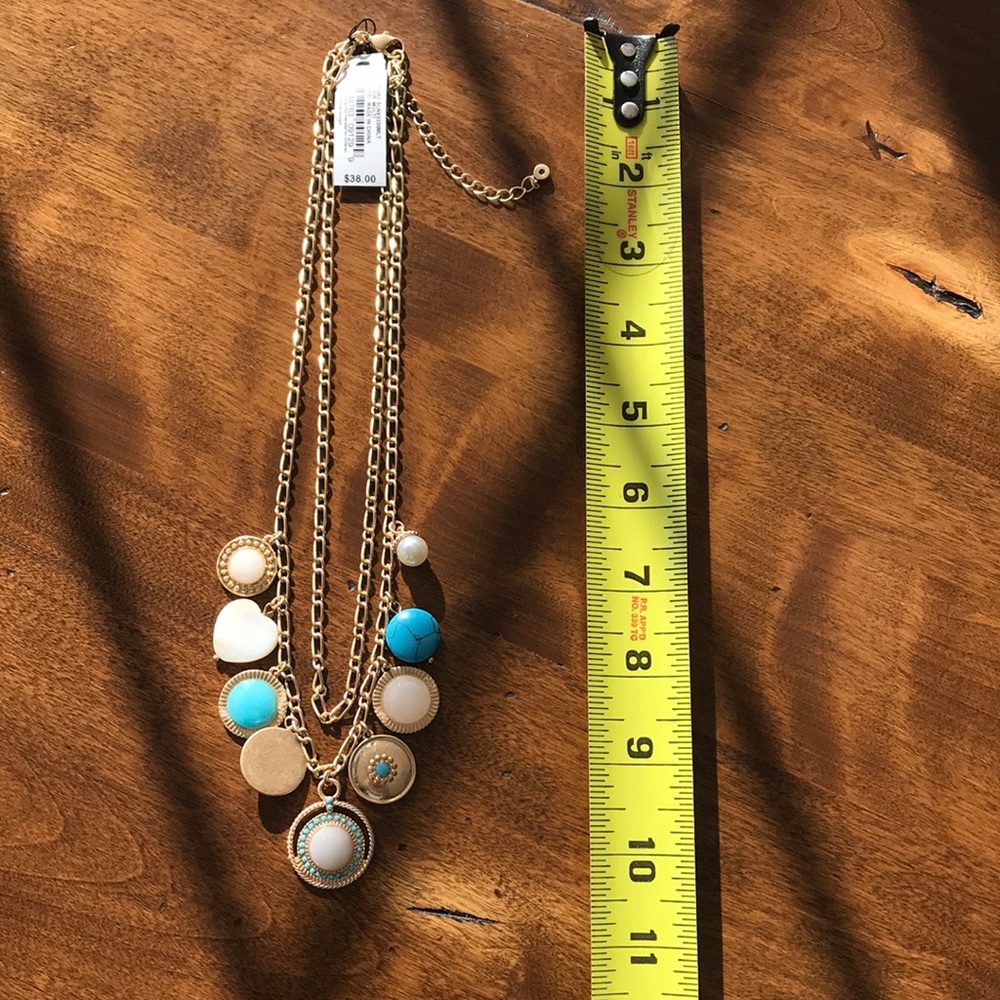 Statement necklace